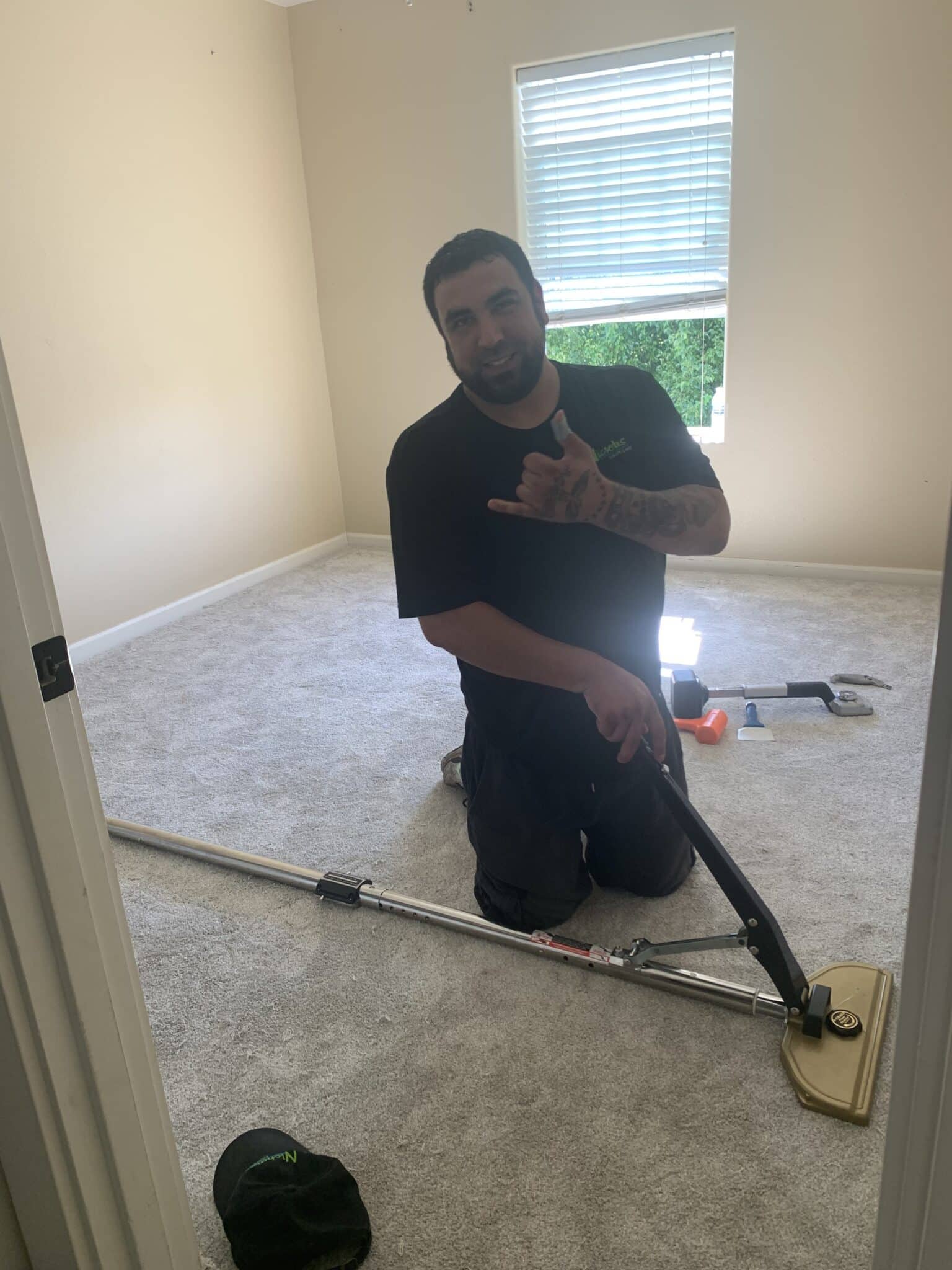 carpet stretching service Clackamas, OR